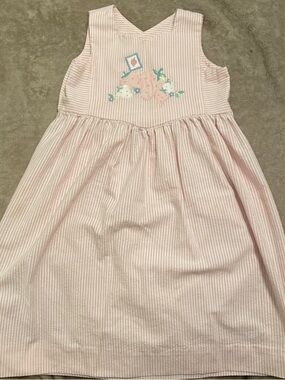 Pink Striped Sleeveless Girls' Dress with Floral Appliqué
